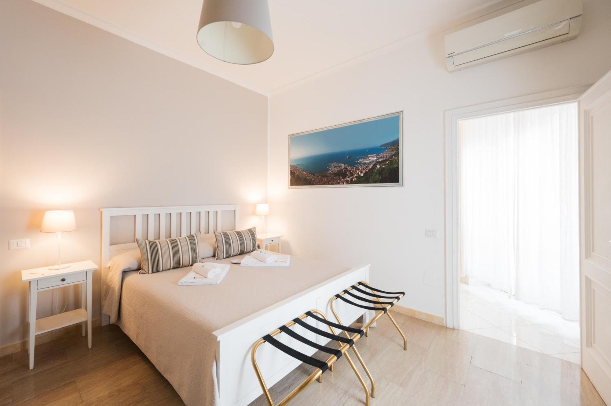 Panoramic Rooms Salerno Exteriör bild